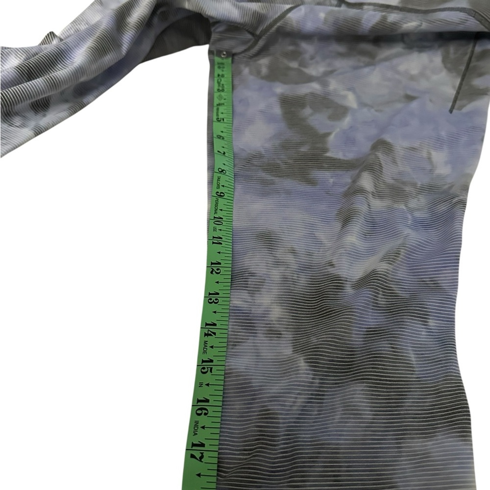NWT Athleta Salutation Stash Pocket II Space Dye Blueish Gray Capri 2X - Picture 8 of 13